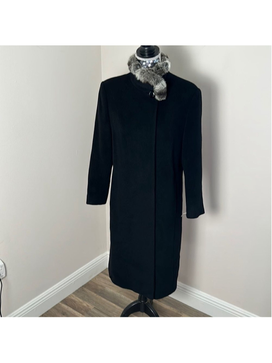 cinzia Rocca Jackets & Blazers - NWOT Cinzia Rocca wool and cashmere coat Size 12 chinchilla